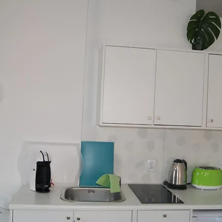 Stay99 Apartment *
