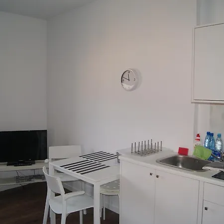 Stay99 Apartment