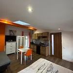 Apartament Stay99