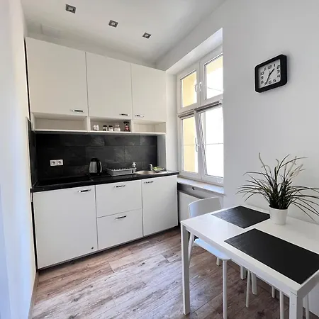 Stay99 Apartmán Poznaň