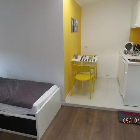 Stay99 Διαμέρισμα Πόζναν